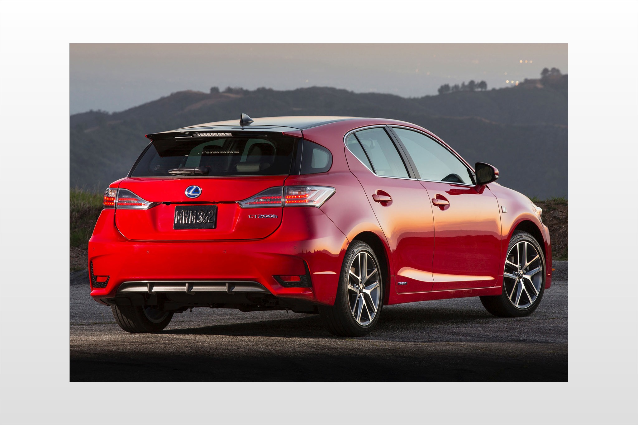 2017 Lexus CT 200h VINs, Configurations, MSRP & Specs - AutoDetective